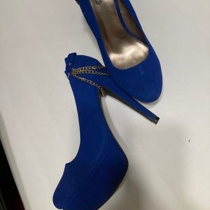 Charlotte Russe blue suave heels